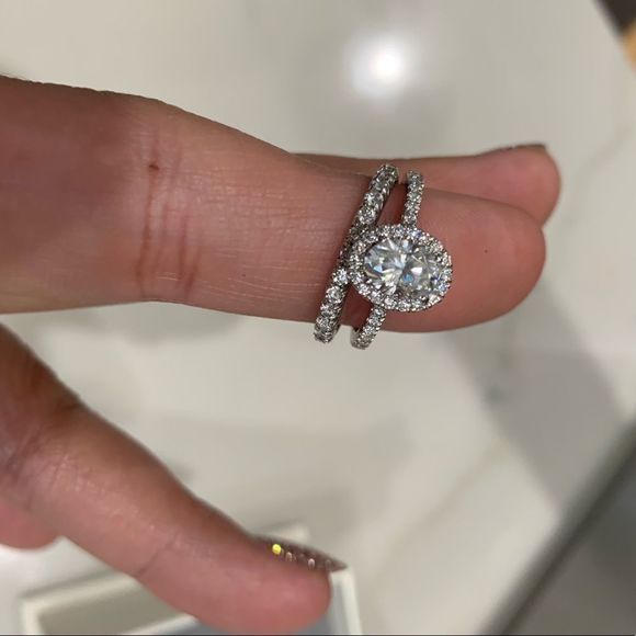 ♦️Rare oval halo moissanite diamond bridal ring♦️ - Picture 7 of 16